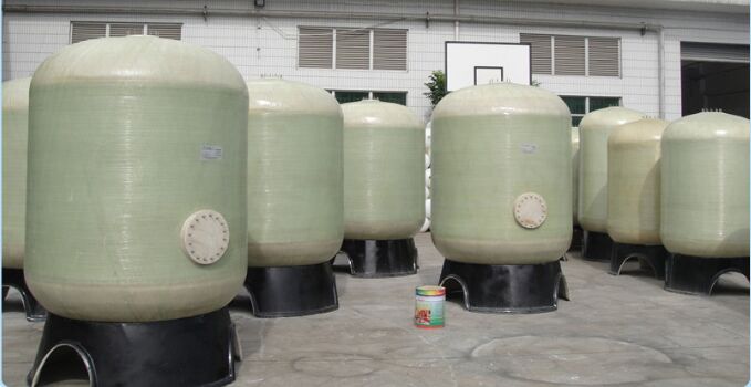 成品水處理玻璃鋼樹脂罐準備發貨